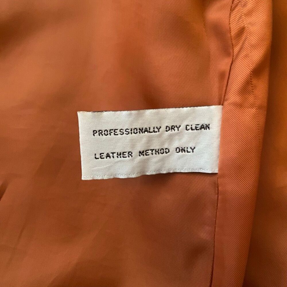 Preston & York women M 3 button grey leather jacket w/orange satin lining - Picture 10 of 12